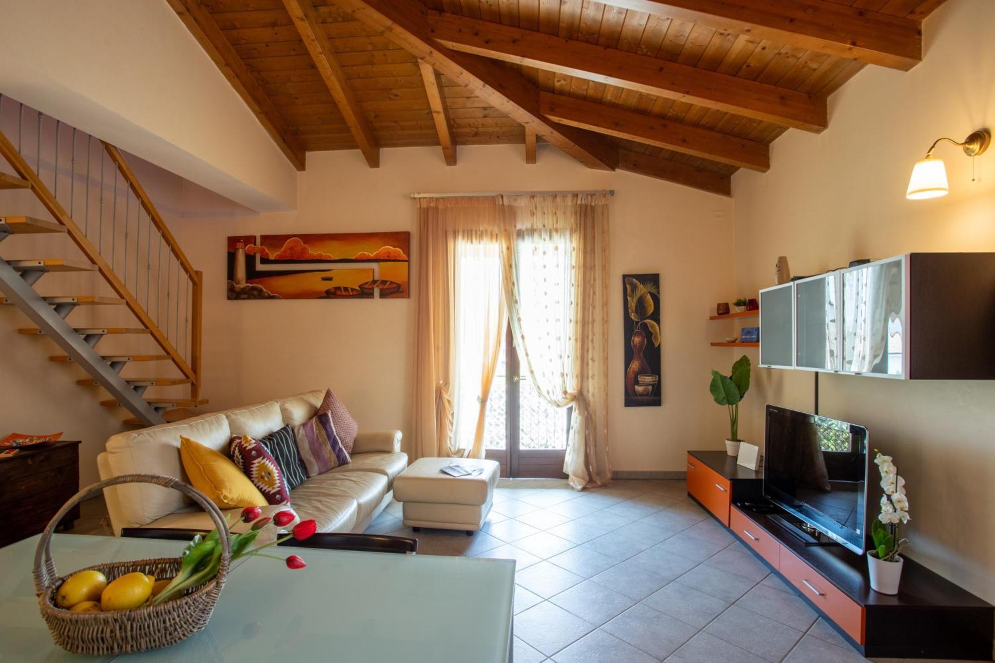 Villa La Mansarda Del Viandante Castelbelforte Exterior foto